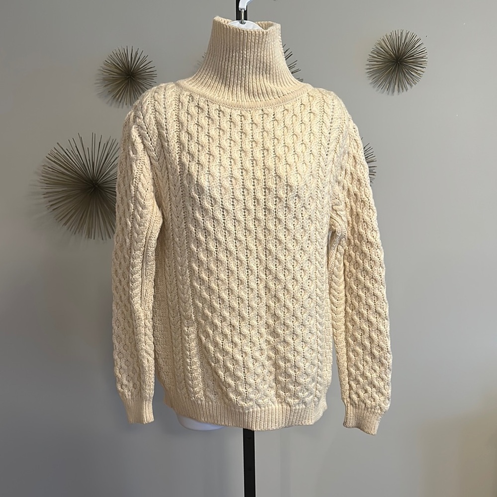 Cream 100% Merino Wool Cable Knit Turtleneck Sweater​